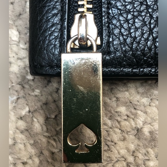KATE SPADE Wristlet Wallet - Picture 16 of 16